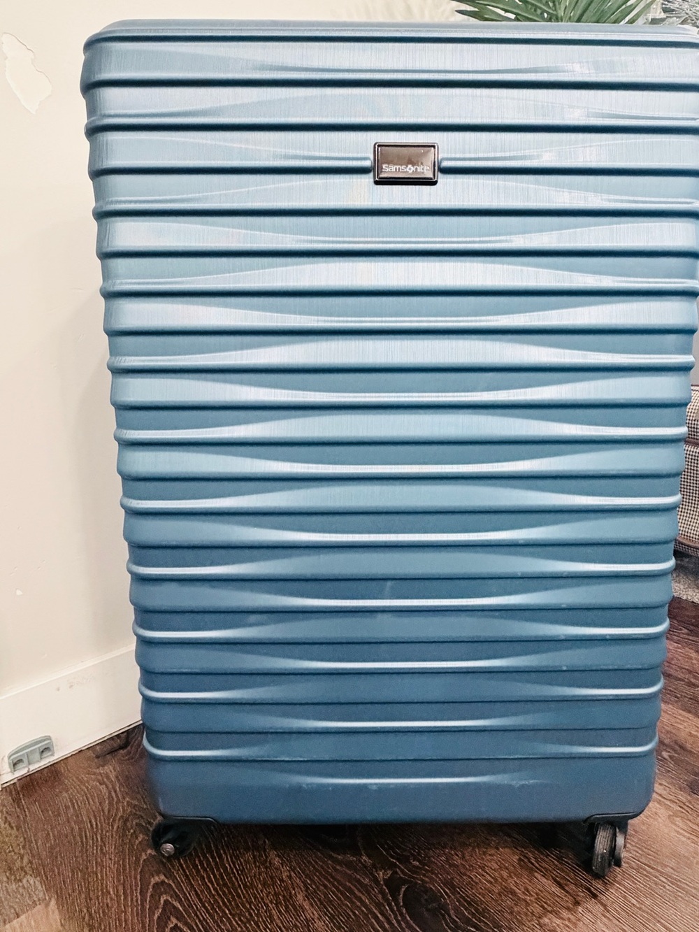 Samsonite ✈️🛩Uptempo Lux Large Hardside Spinner Luggage elemental suitcase - Picture 14 of 14